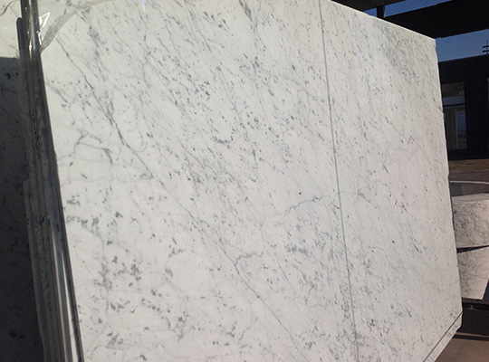bianco gioia carrara  slabs